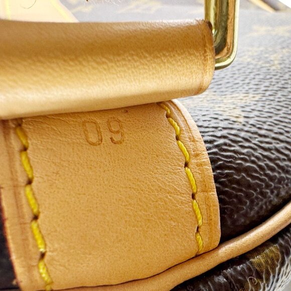 Louis Vuitton  Keepall 60 Bandouliere Monogram Canvas Travel Bag Brown - Picture 15 of 16